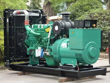东莞710kw康明斯柴油发电机组